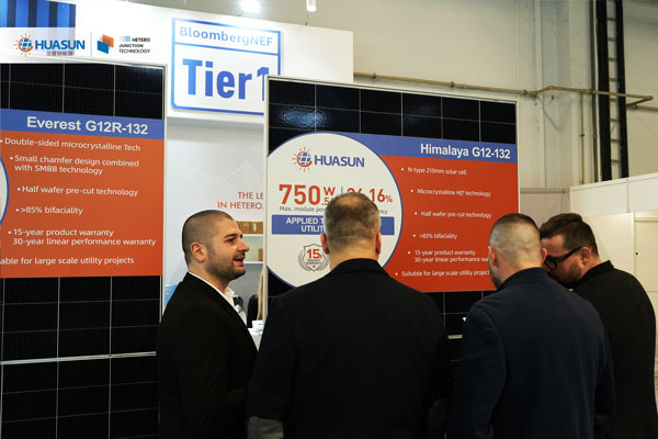 huasun-heterojunction-illuminates-spain-and-poland-at-genera-and-enex10.jpg